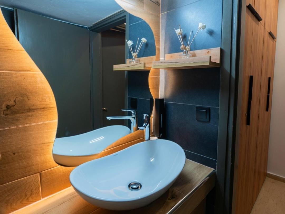 Sky View Suite Serres Buitenkant foto